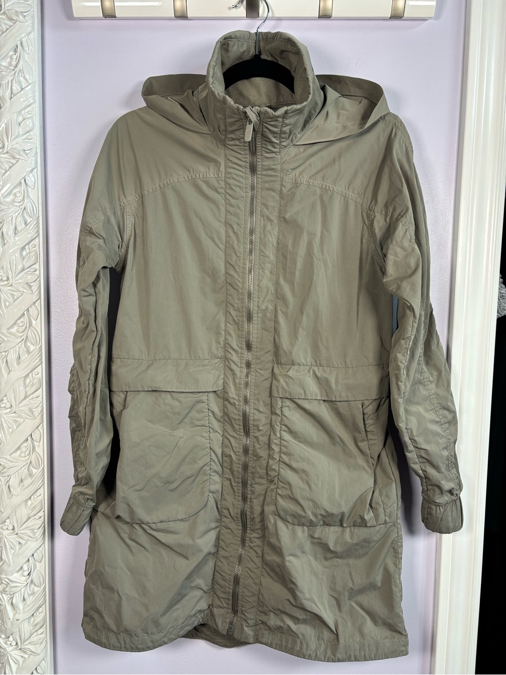 lululemon athletica Keep On Trek Carbon Dust WITHOUT VEST Hooded Jacket Size 4